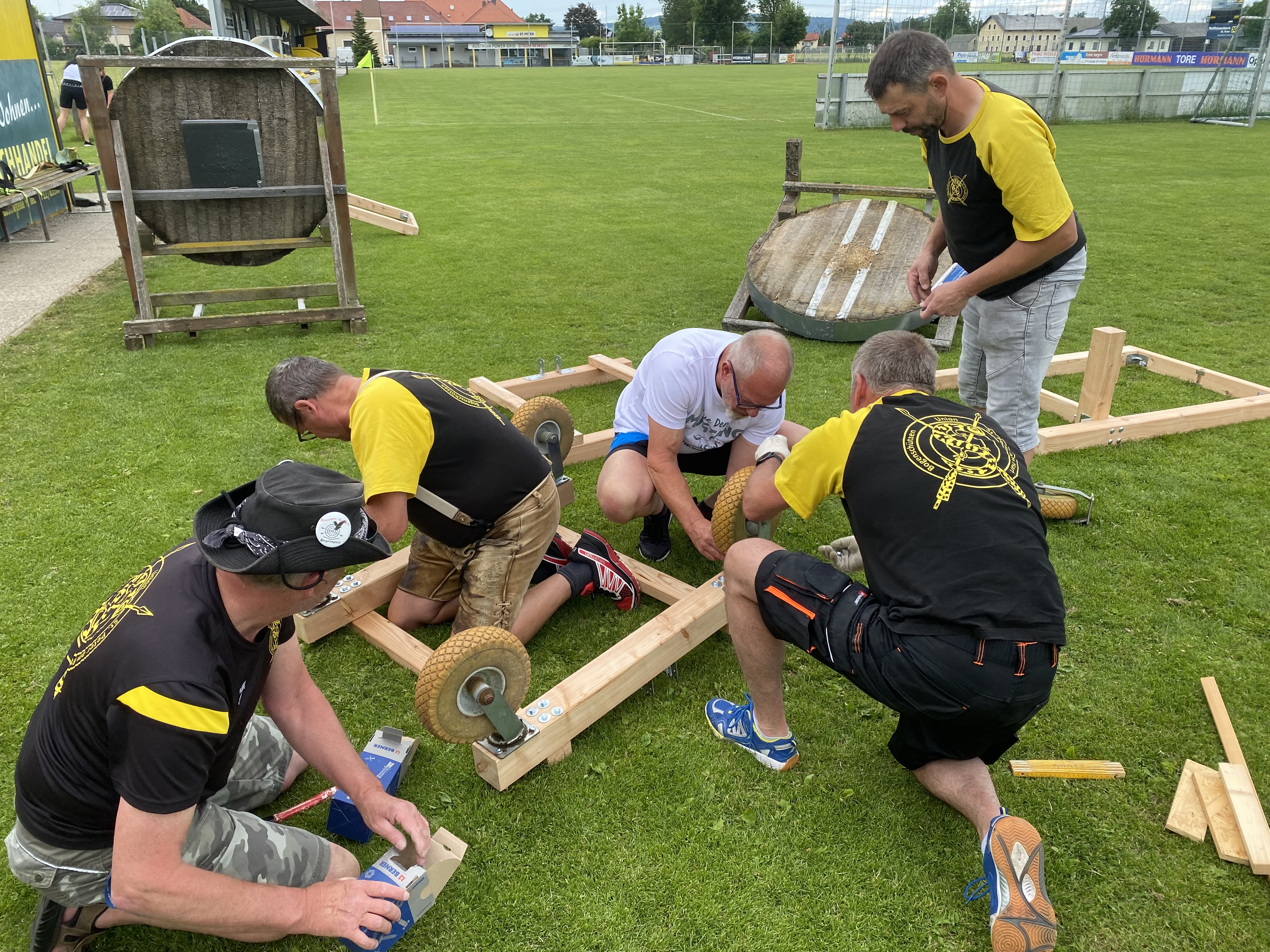 Neubau der Scheibenständer.jpg